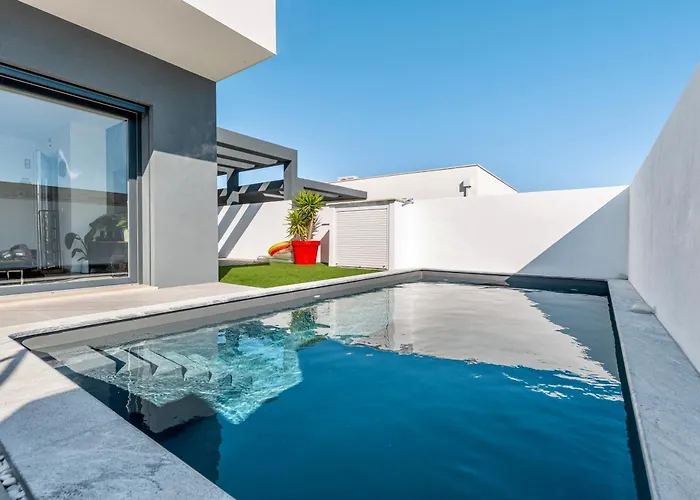 Estrela Feriehus Lourinhã